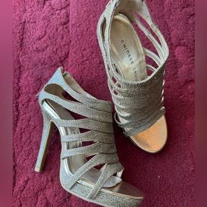 Chinese Laundry - Gold Sparkled Heels